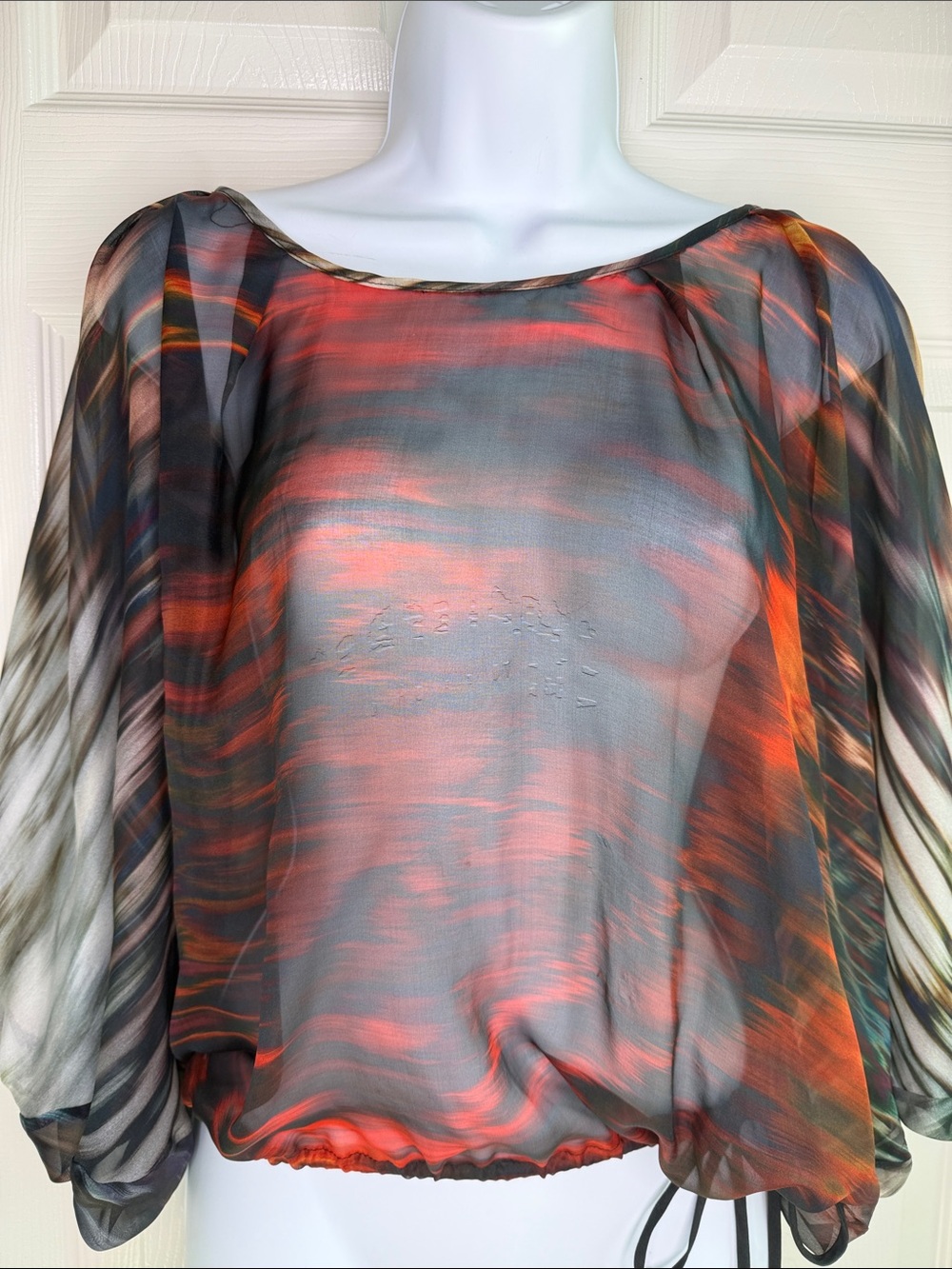3 for $20 SINGLE SILK Sheer Multicolor Blouson Top with Red and Black Hues XS